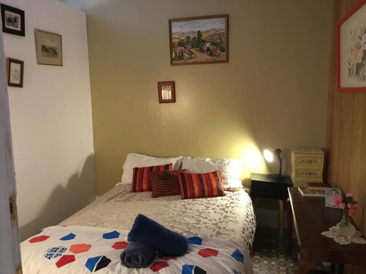 غولبورن Fireside Inn Guesthouse المظهر الخارجي الصورة