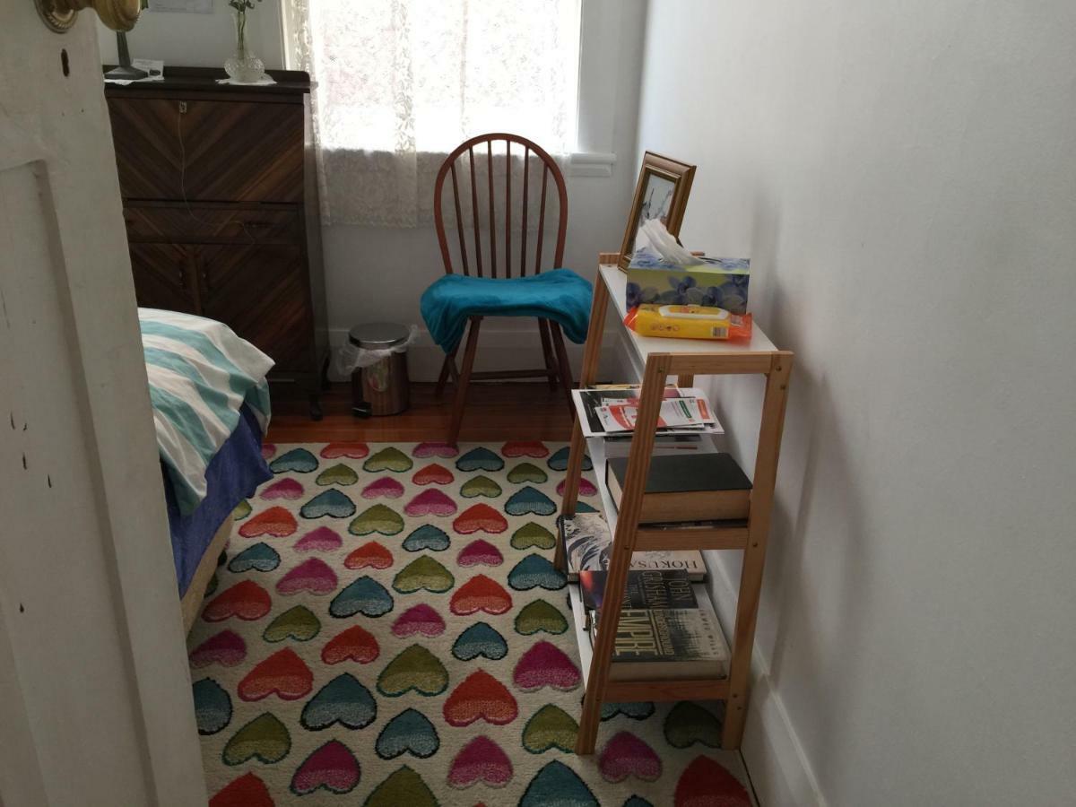 غولبورن Fireside Inn Guesthouse المظهر الخارجي الصورة